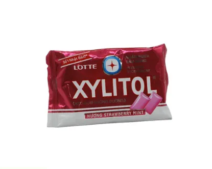 Lotte Xylitol Strawberry Mint Gum 11.6gm Viet Nam